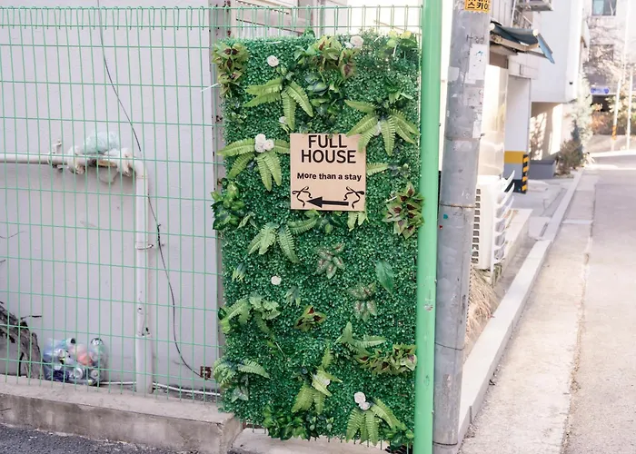 K-pop D-hunters Hongdae 주요관광지 인근3룸신축 엘베o무료주차o짐보관 Seúl
